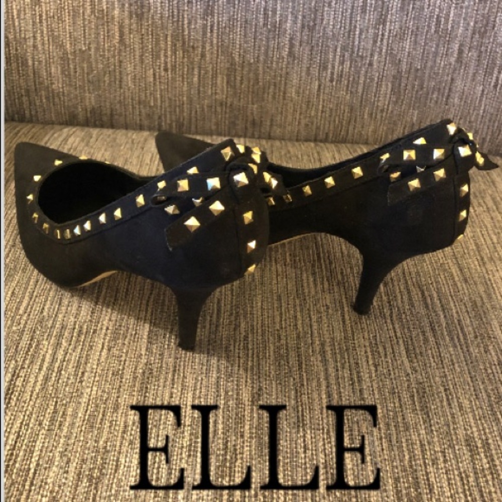ELLE Studded Suede-Feel Pumps with 3-1/2” Heels. Gold Studs! Gorgeous!!🌷